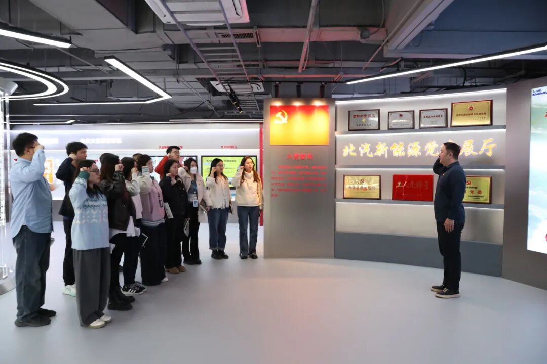 1763430021266847 4.jpg